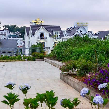 New Golf Valley Villa Da Lat Esterno foto